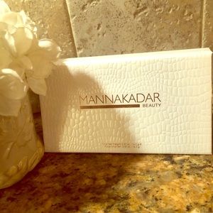 MANNAKADAR GODDESS BRONSING PALETTE!!